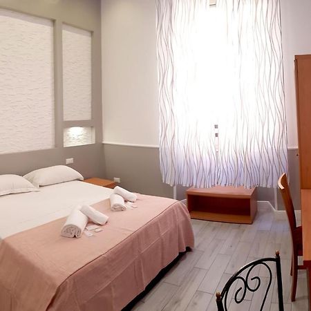 Legends Hostel Rome Bagian luar foto