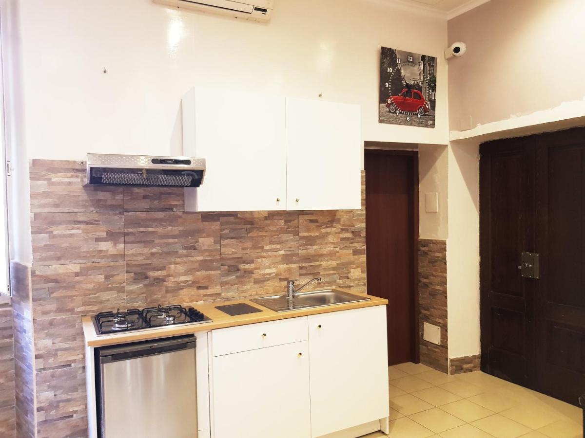 Legends Hostel Rome Bagian luar foto