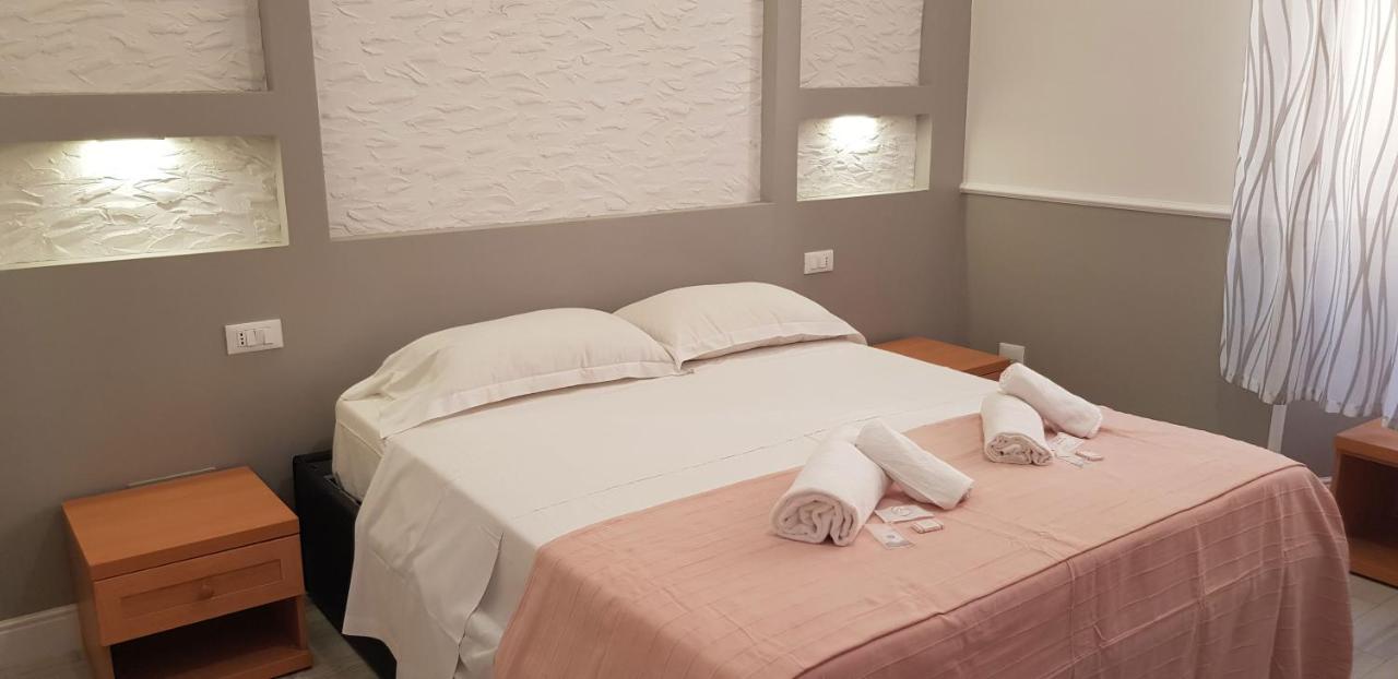 Legends Hostel Rome Bagian luar foto