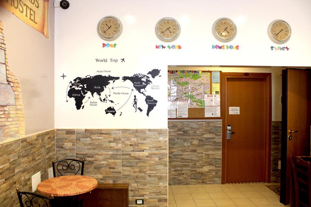 Legends Hostel Rome Bagian luar foto