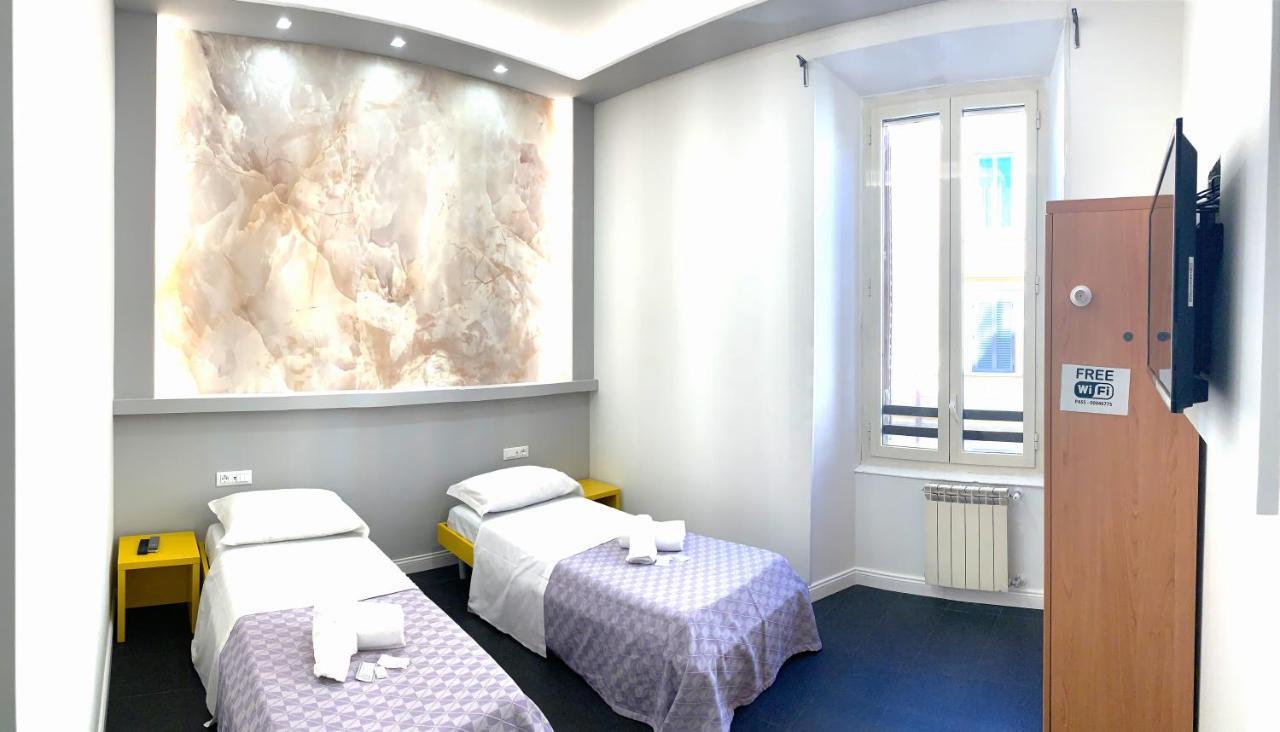 Legends Hostel Rome Bagian luar foto