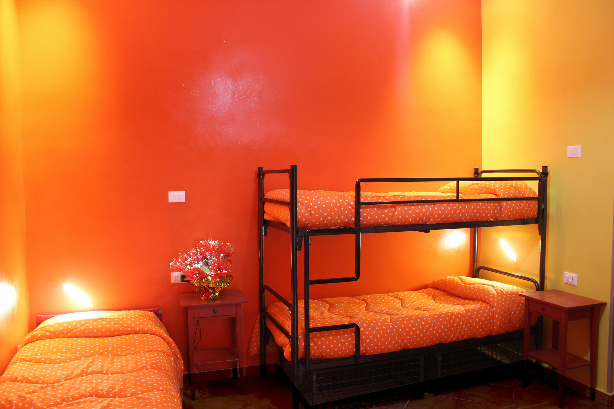 Legends Hostel Rome Bagian luar foto
