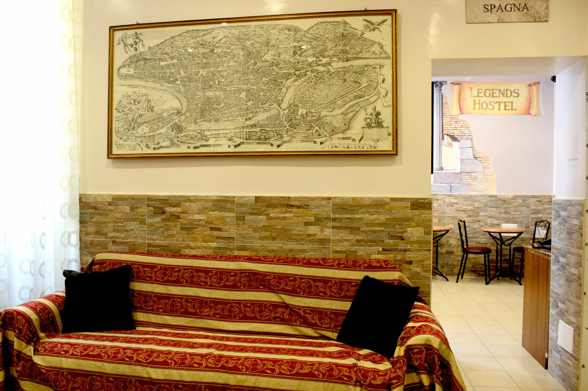 Legends Hostel Rome Bagian luar foto